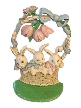 Vintage Midwest Importers Cast Iron Easter Basket With Bunnies Doorstop Taiwan
